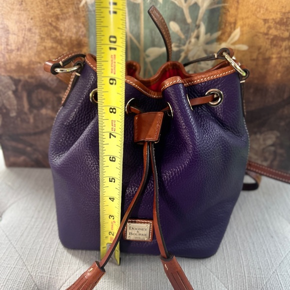 Dooney & Bourke Purple Leather Bucket Bag.NWOT! - Picture 8 of 12